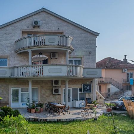 Apartments Vujosevic Tivat Zewnętrze zdjęcie